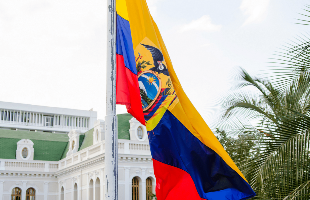 requisitos para nacionalidad ecuatoriana por padres en españa